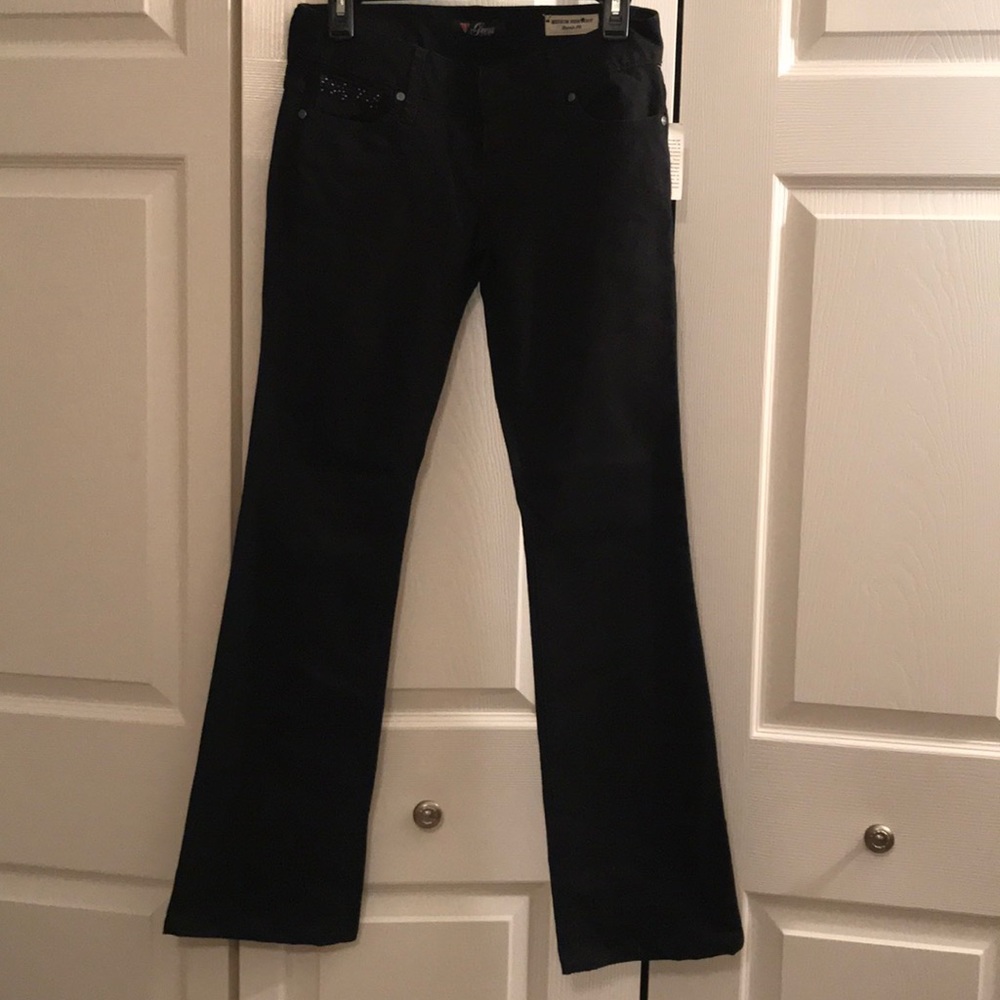 Guess jeans Stretch lightly embellished NWT